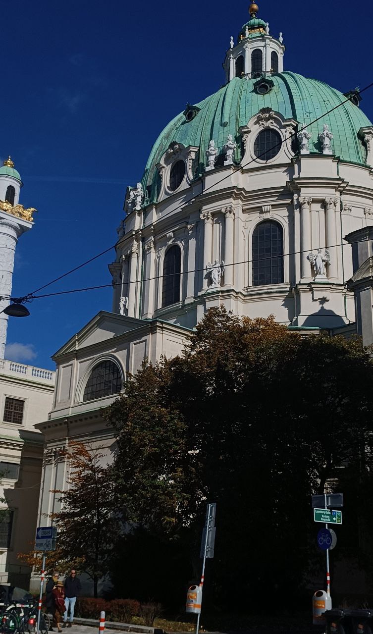 Viena's Karlskirche